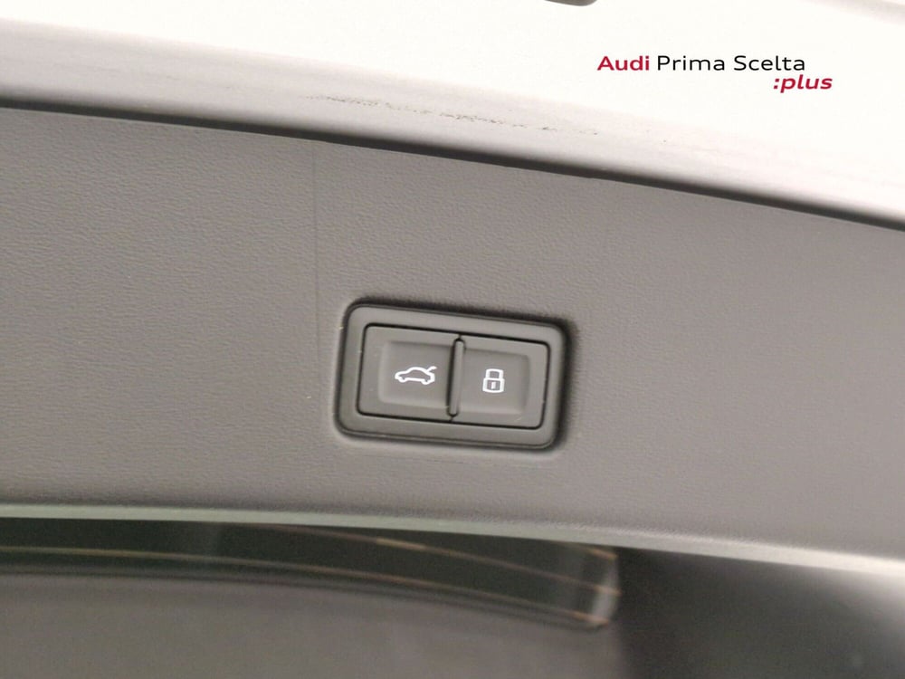 Audi Q4 Sportback usata a Avellino (16)