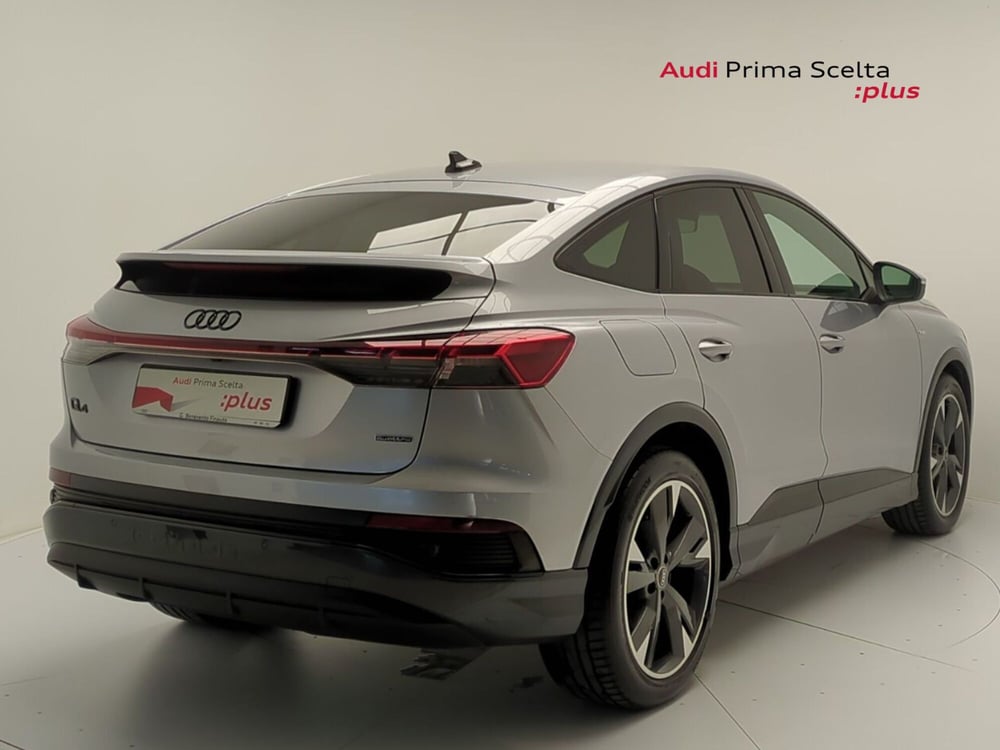 Audi Q4 Sportback usata a Avellino (7)