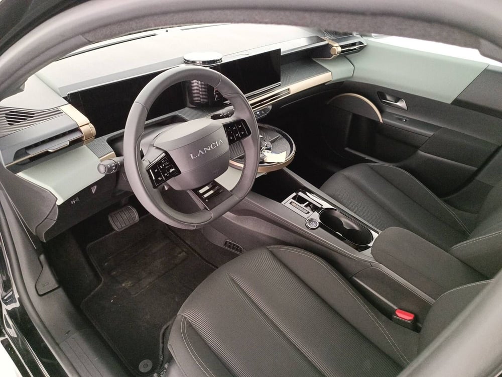 Lancia Ypsilon usata a Treviso (10)