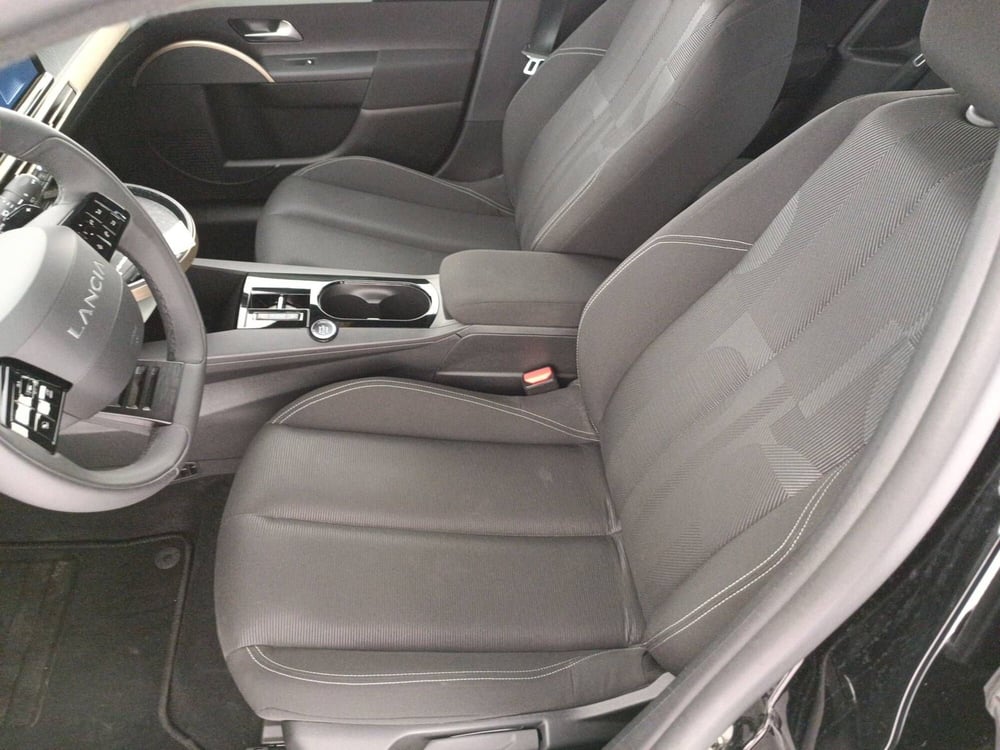Lancia Ypsilon usata a Treviso (11)