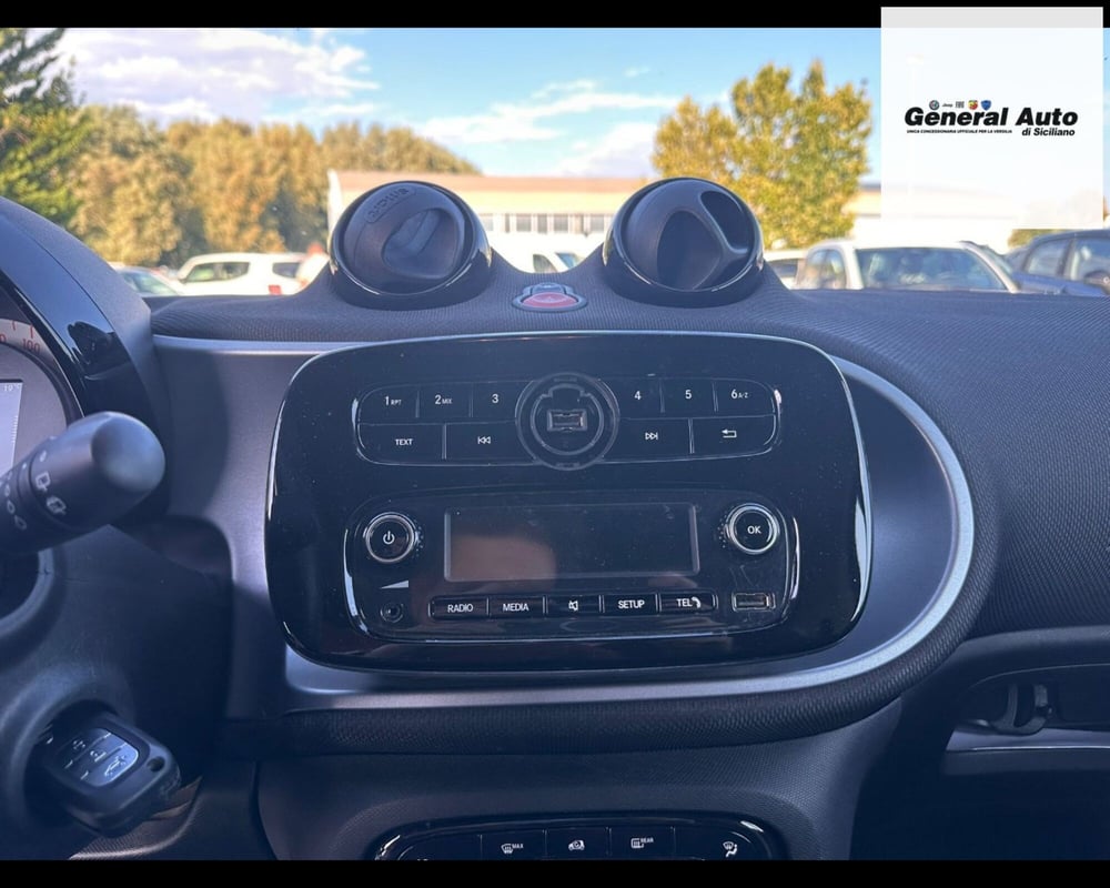 smart Fortwo usata a Lucca (18)