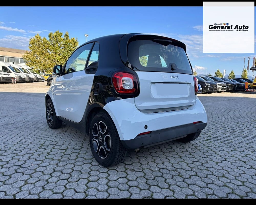 smart Fortwo usata a Lucca (5)