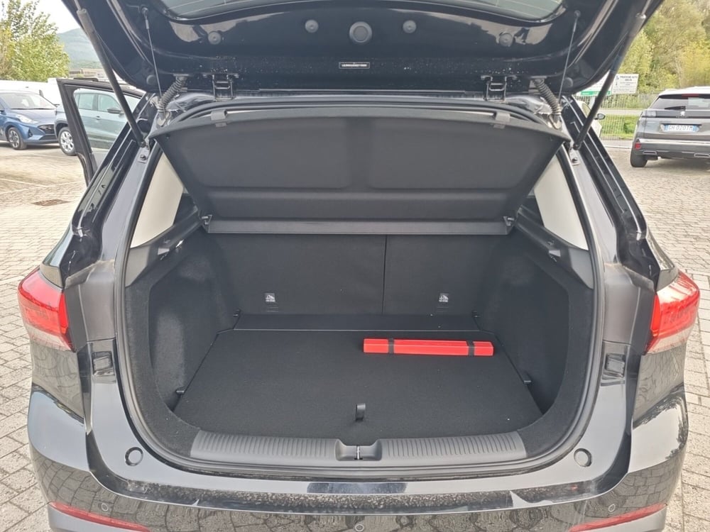Mg ZS nuova a Lucca (12)