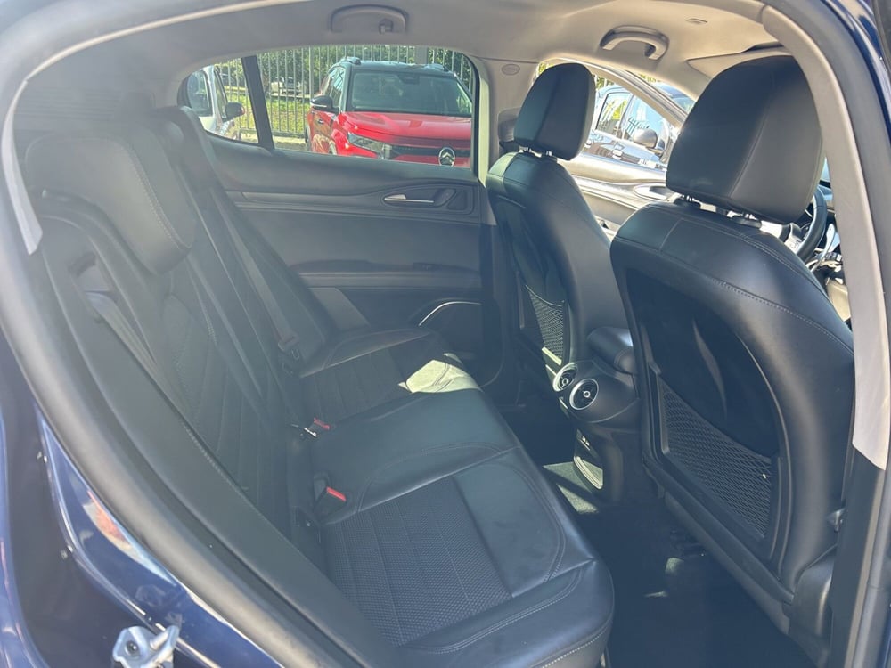 Alfa Romeo Stelvio usata a Frosinone (17)