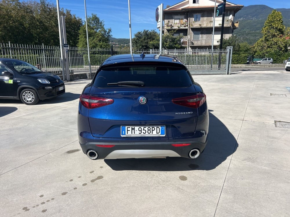 Alfa Romeo Stelvio usata a Frosinone (4)