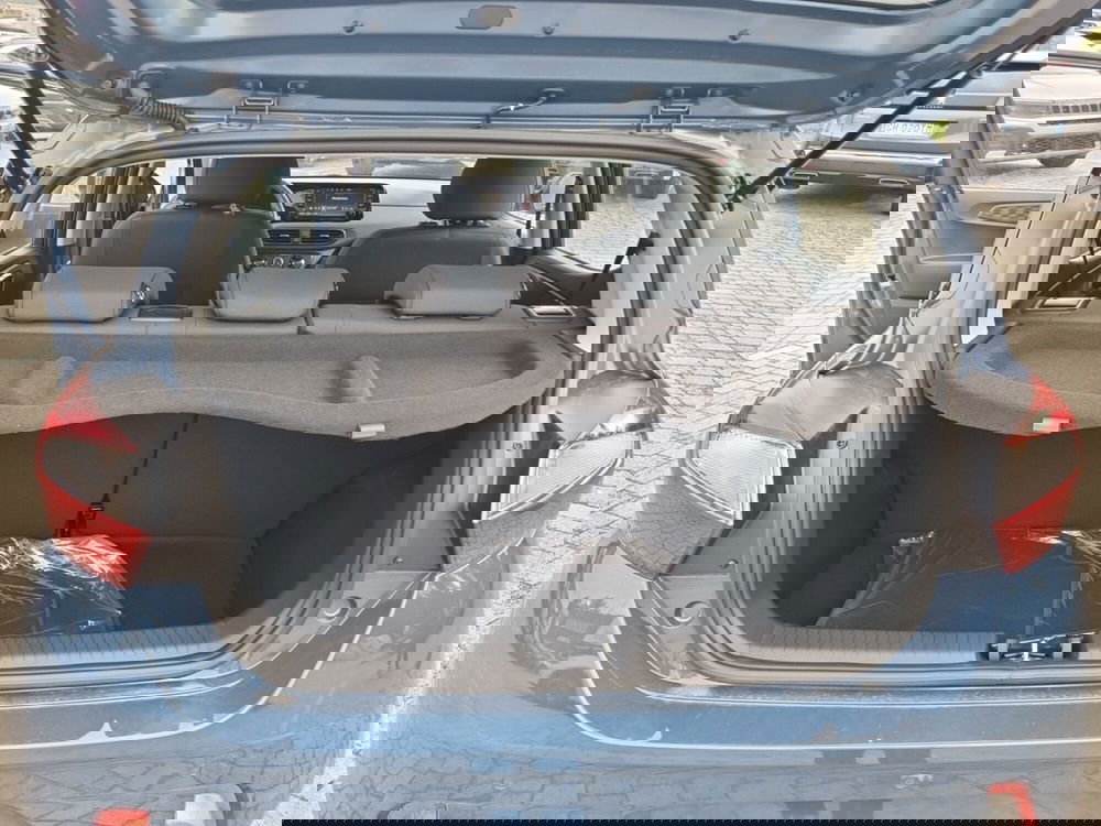 Hyundai i10 nuova a Lucca (13)