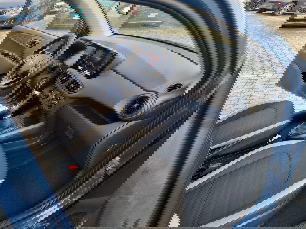 Hyundai i10 nuova a Lucca (16)