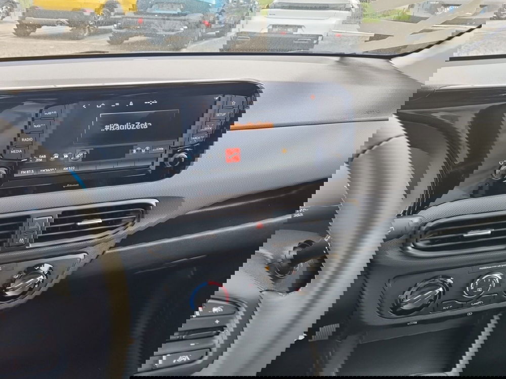 Hyundai i10 nuova a Lucca (9)