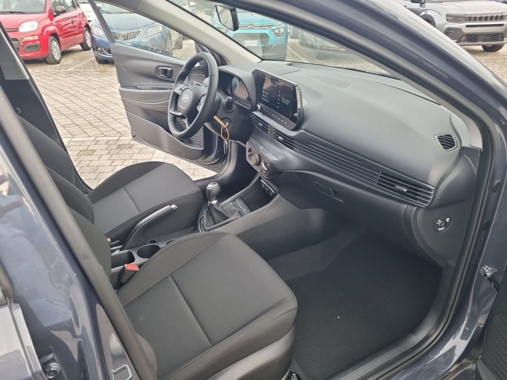 Hyundai i20 nuova a Lucca (16)