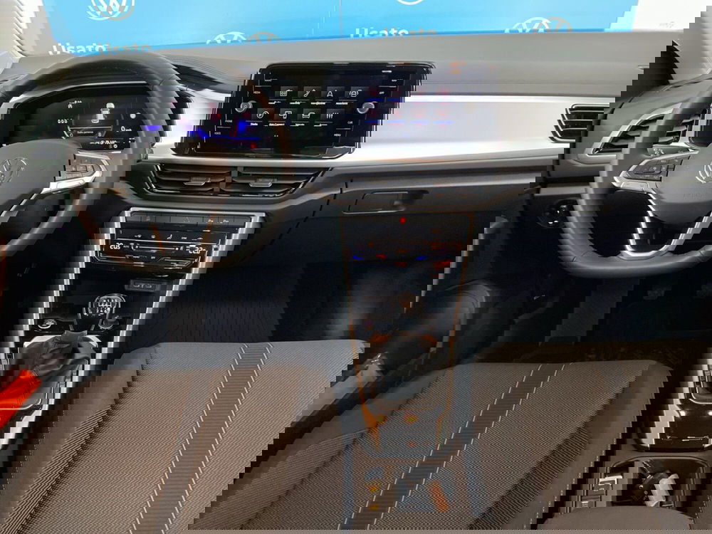 Volkswagen T-Roc nuova a Lodi (8)