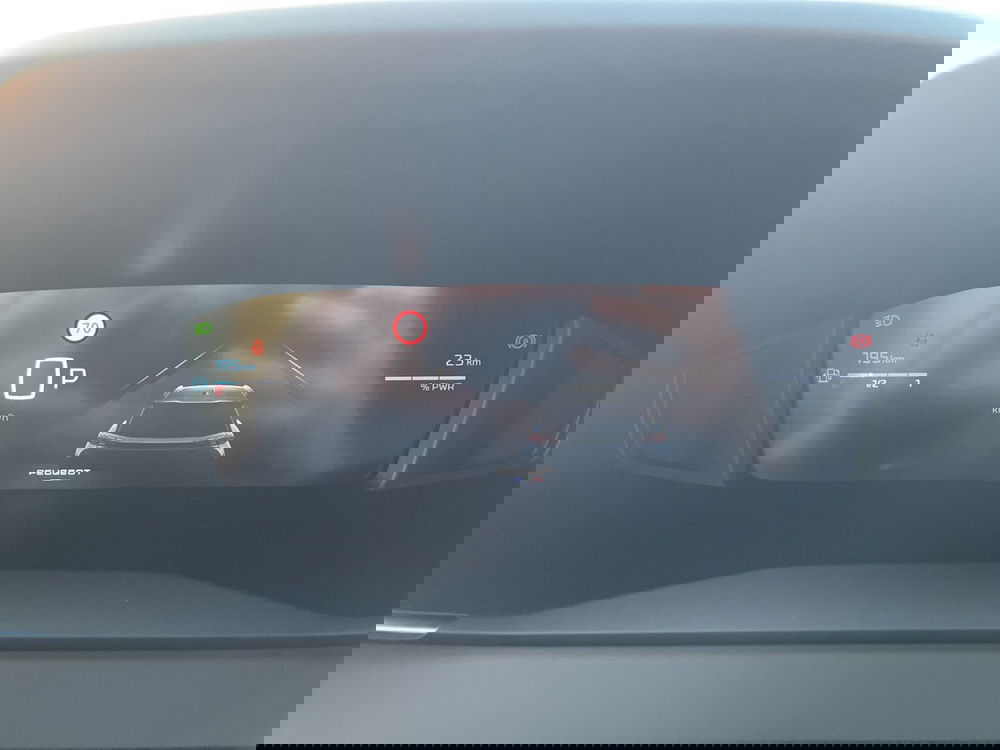 Peugeot 2008 nuova a Parma (13)