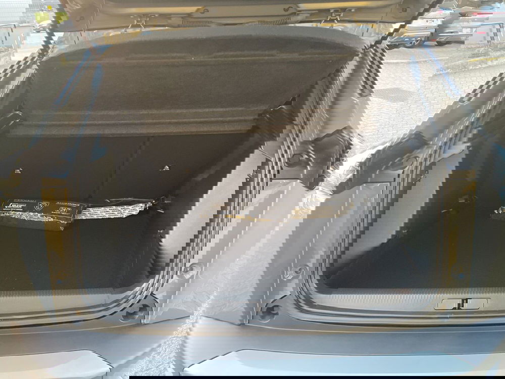 Peugeot 2008 nuova a Parma (19)