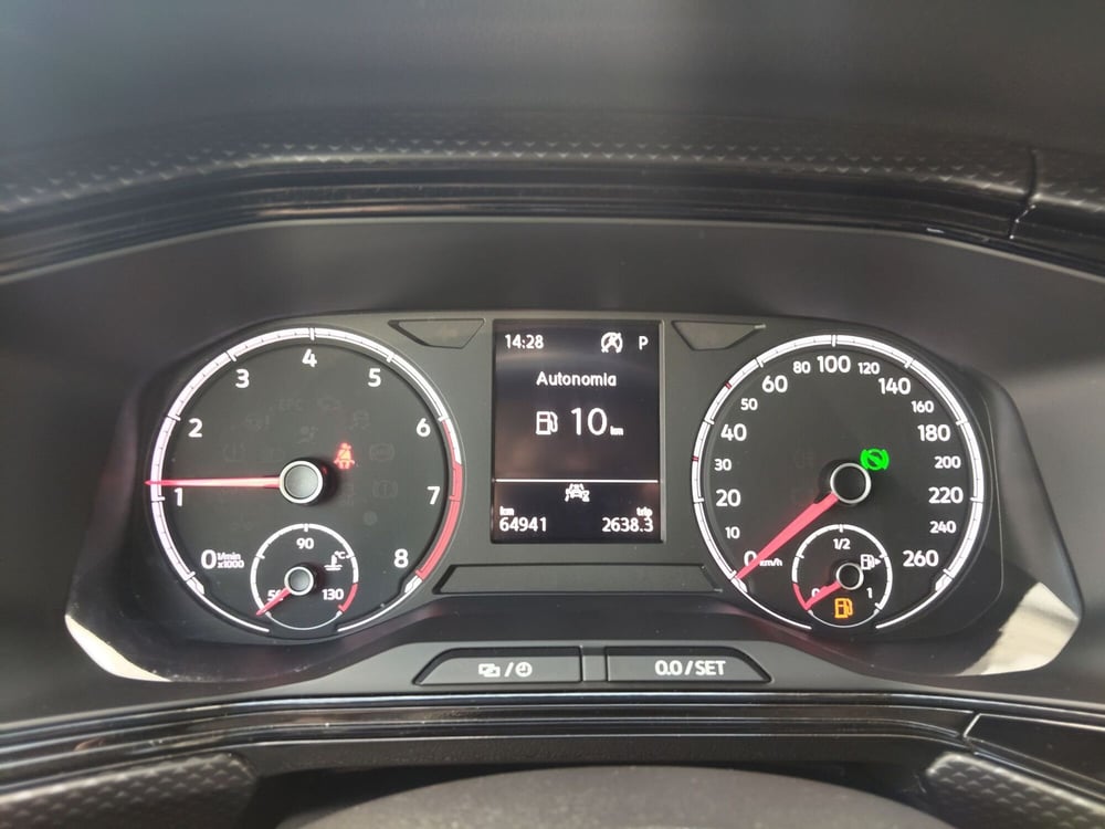 Volkswagen T-Cross usata a Modena (9)