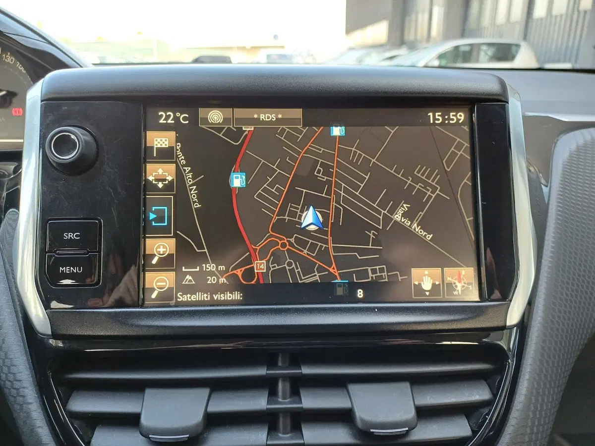 Peugeot 2008 usata a Modena (13)