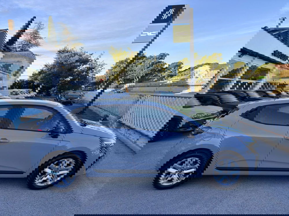 Renault Clio nuova a Ancona (4)