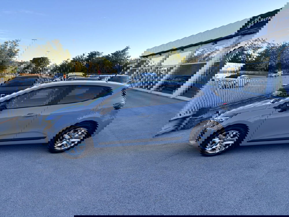 Renault Clio nuova a Ancona (8)