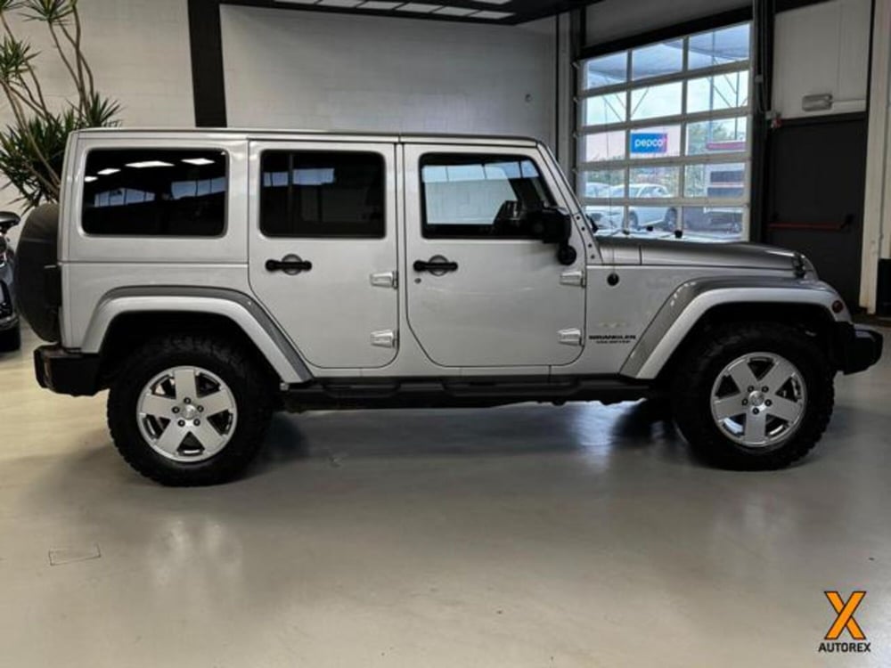 Jeep Wrangler Unlimited usata a Varese (3)