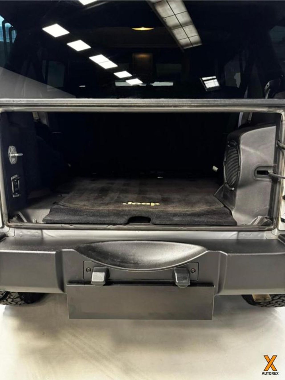 Jeep Wrangler Unlimited usata a Varese (5)