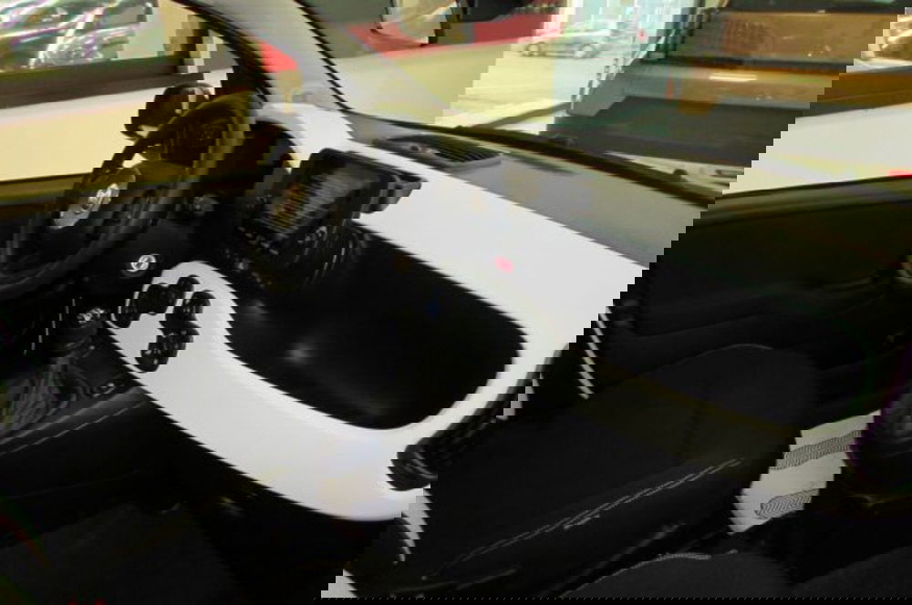 Fiat Panda nuova a Milano (14)