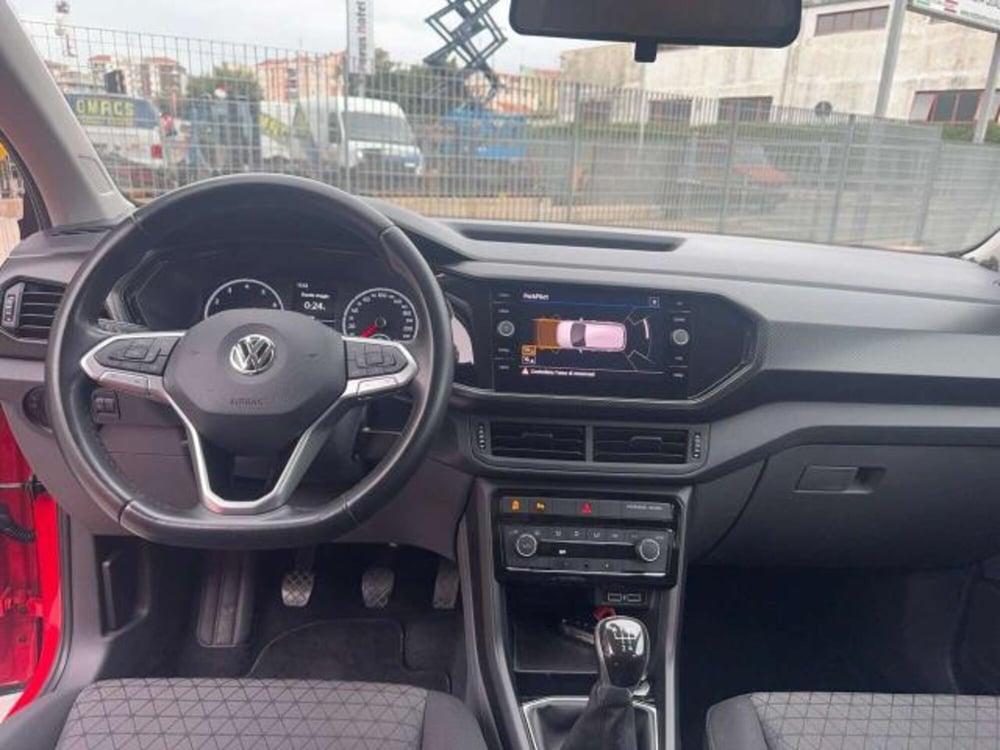 Volkswagen T-Cross usata a Savona (13)