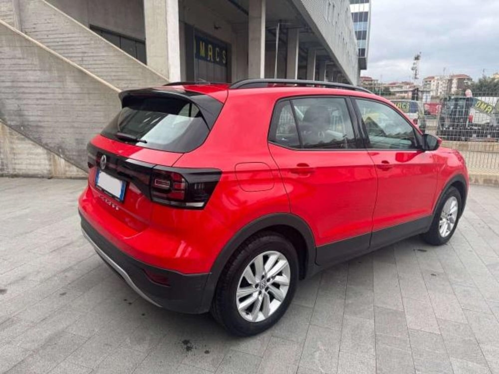Volkswagen T-Cross usata a Savona (6)