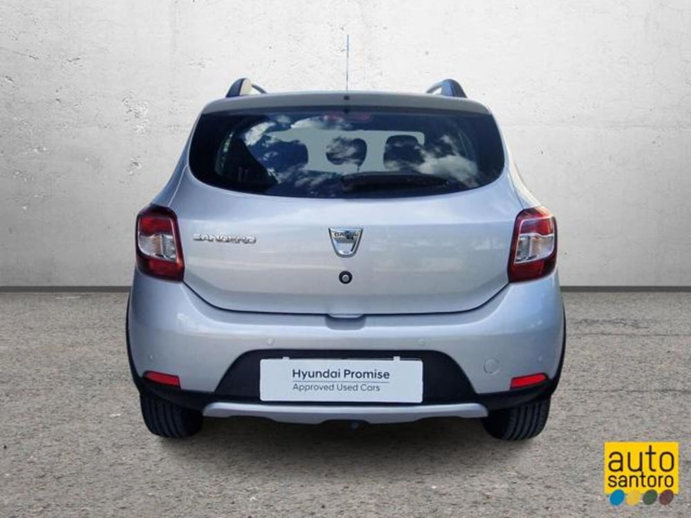 Dacia Sandero usata a Salerno (6)