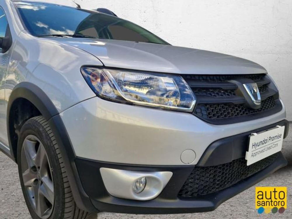 Dacia Sandero usata a Salerno (8)