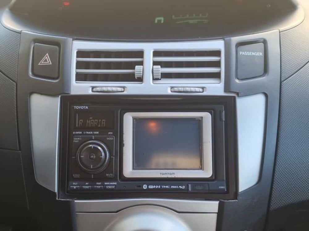 Toyota Yaris usata a Salerno (16)