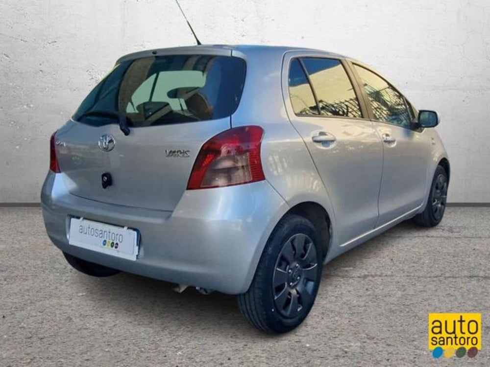 Toyota Yaris usata a Salerno (3)