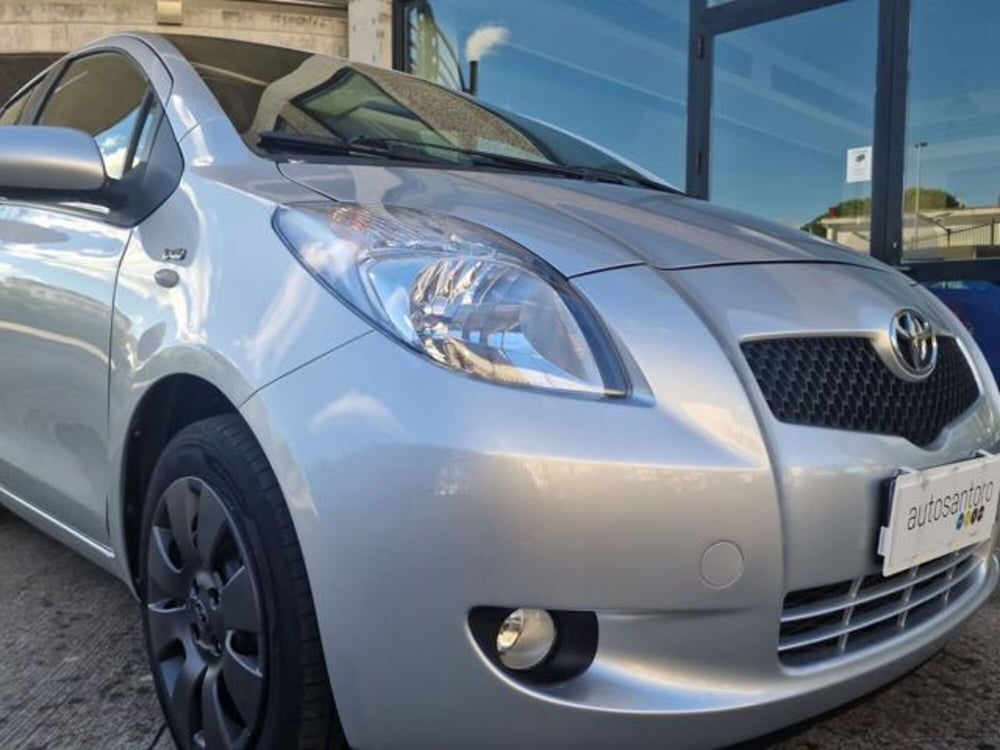 Toyota Yaris usata a Salerno (8)