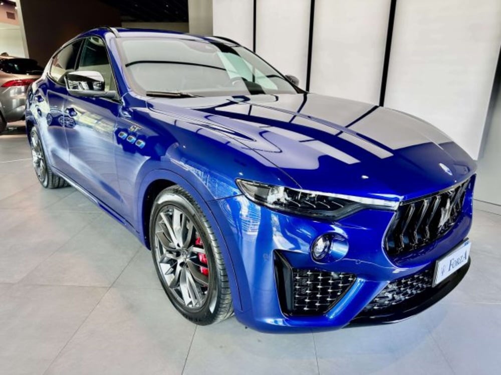 Maserati Levante usata a Torino (3)