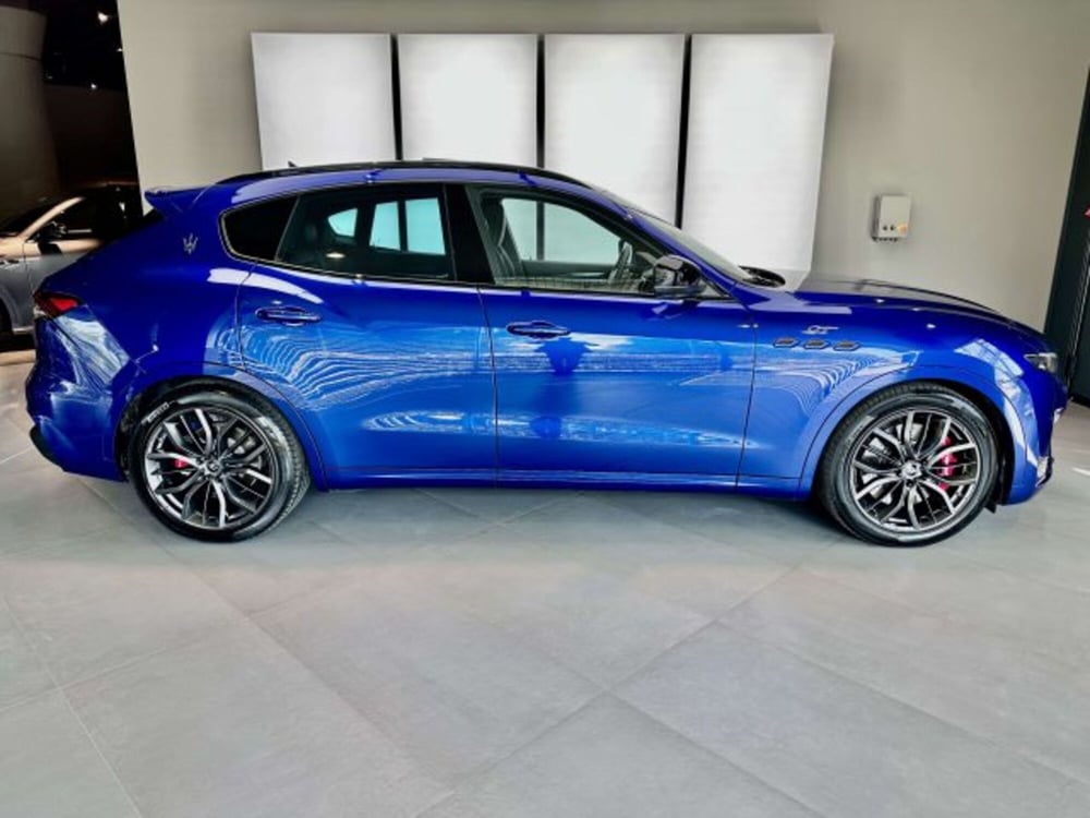Maserati Levante usata a Torino (5)