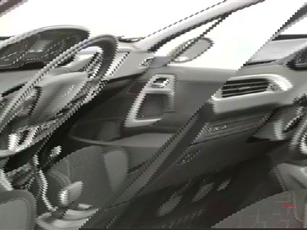 Peugeot 2008 usata a Bari (14)