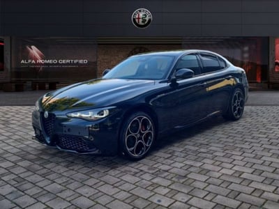 Alfa Romeo Giulia 2.0 Turbo 280 CV AT8 AWD Q4 Veloce nuova a Monza
