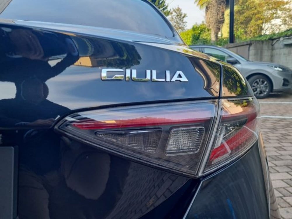 Alfa Romeo Giulia nuova a Monza e Brianza (15)