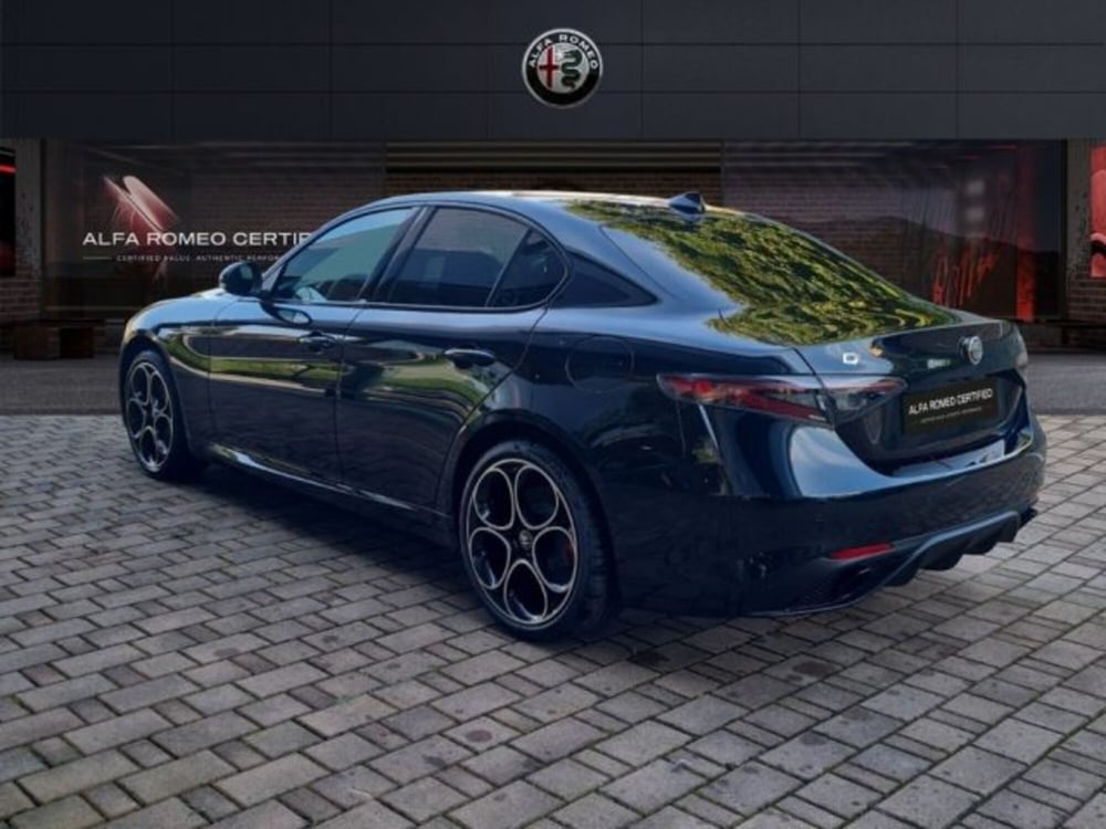 Alfa Romeo Giulia nuova a Monza e Brianza (7)