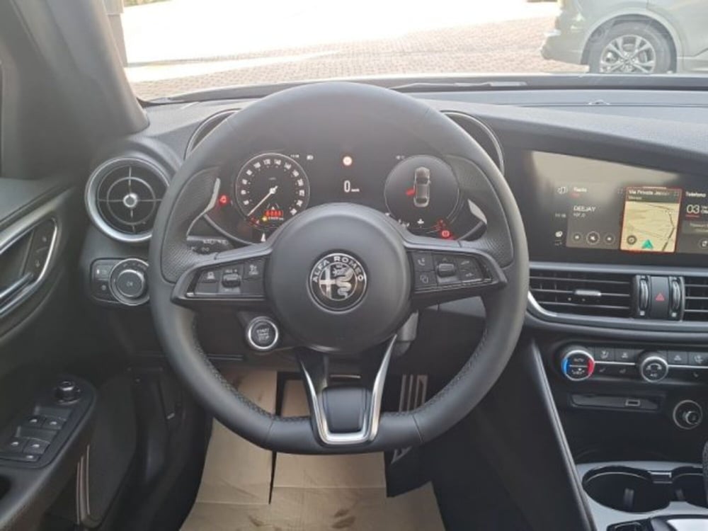 Alfa Romeo Giulia nuova a Monza e Brianza (9)