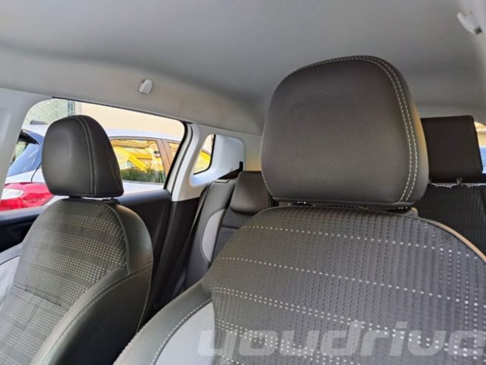 Peugeot 2008 usata a Napoli (17)