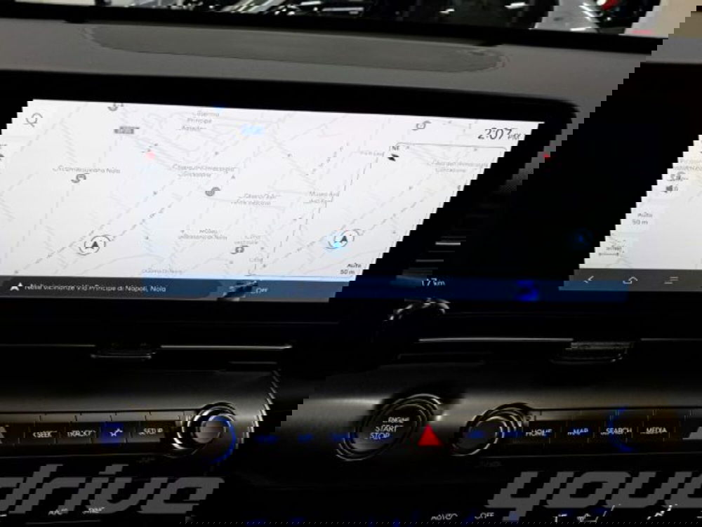 Hyundai Kona nuova a Napoli (12)