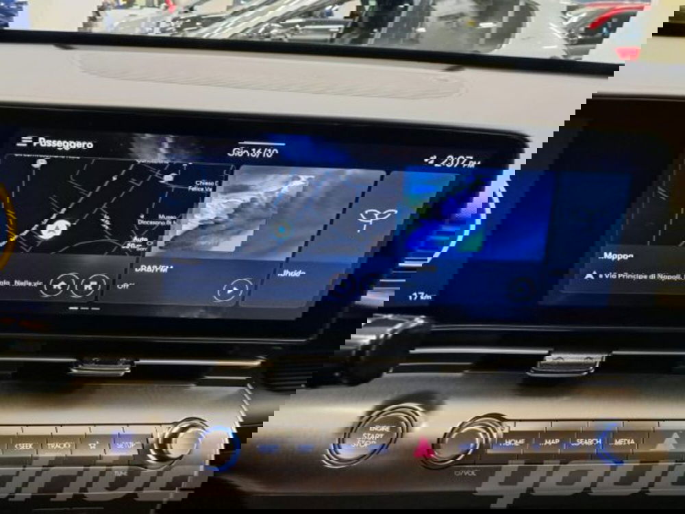 Hyundai Kona nuova a Napoli (13)