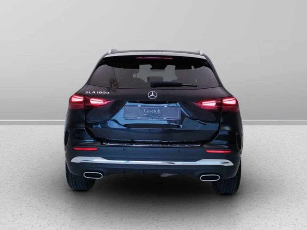 Mercedes-Benz GLA SUV usata a Teramo (4)