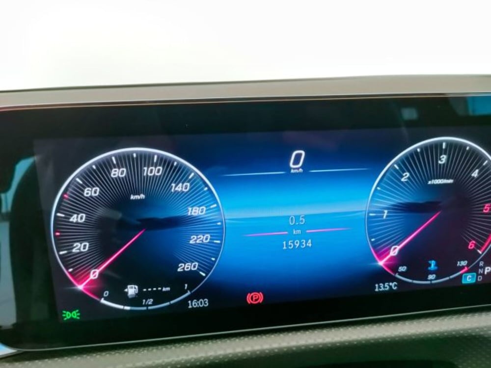 Mercedes-Benz CLA usata a Teramo (14)