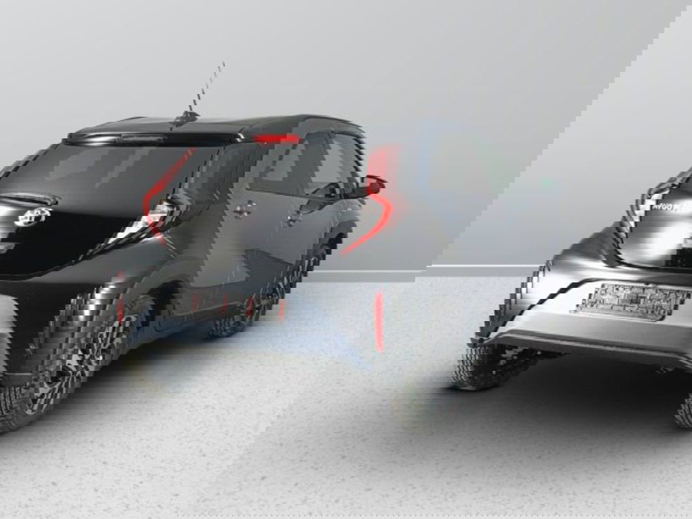 Toyota Aygo X nuova a Teramo (4)