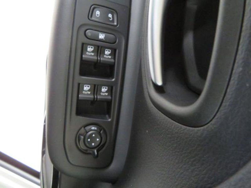 Jeep Renegade usata a Lodi (14)