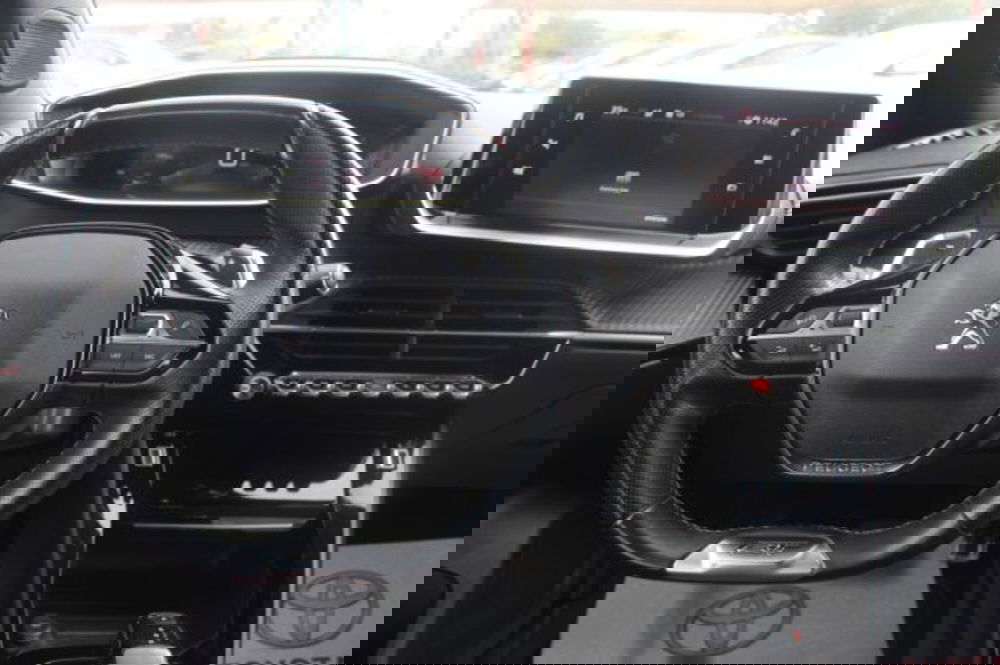 Peugeot 2008 usata a Roma (12)