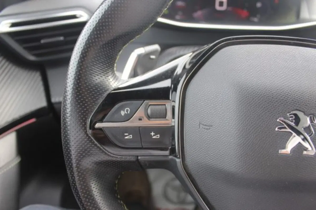 Peugeot 2008 usata a Roma (20)
