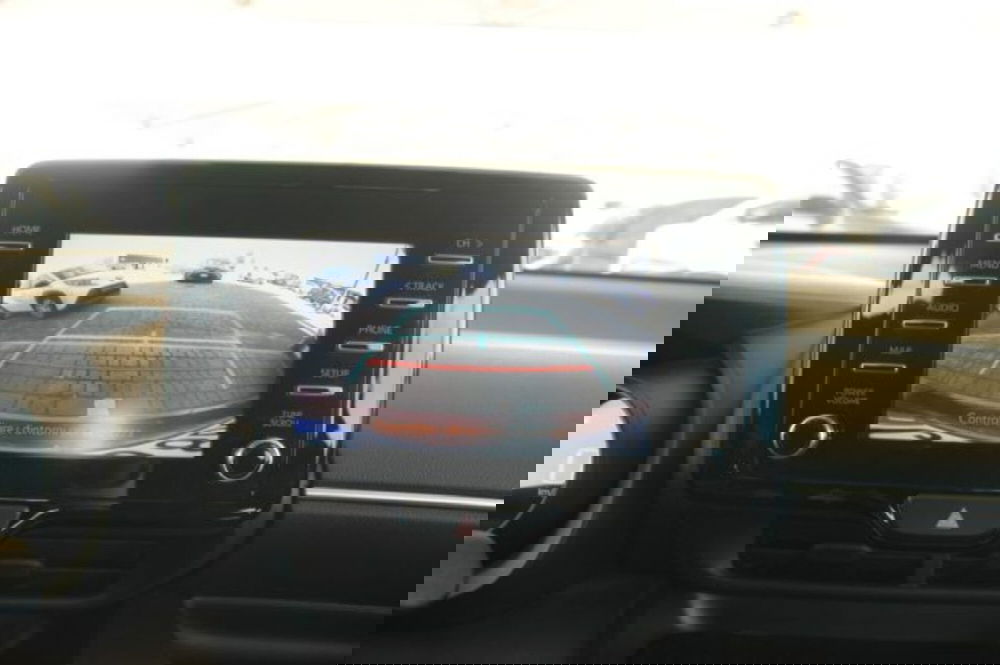 Toyota Yaris Cross usata a Roma (18)