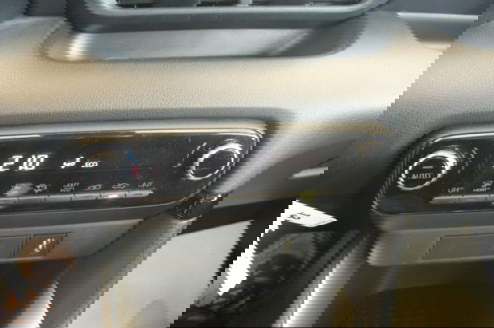 Toyota Yaris Cross usata a Roma (19)