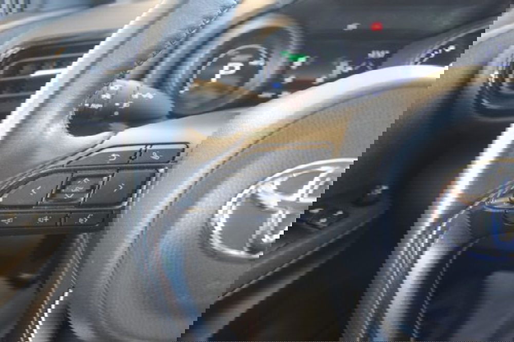 Toyota Yaris Cross usata a Roma (20)