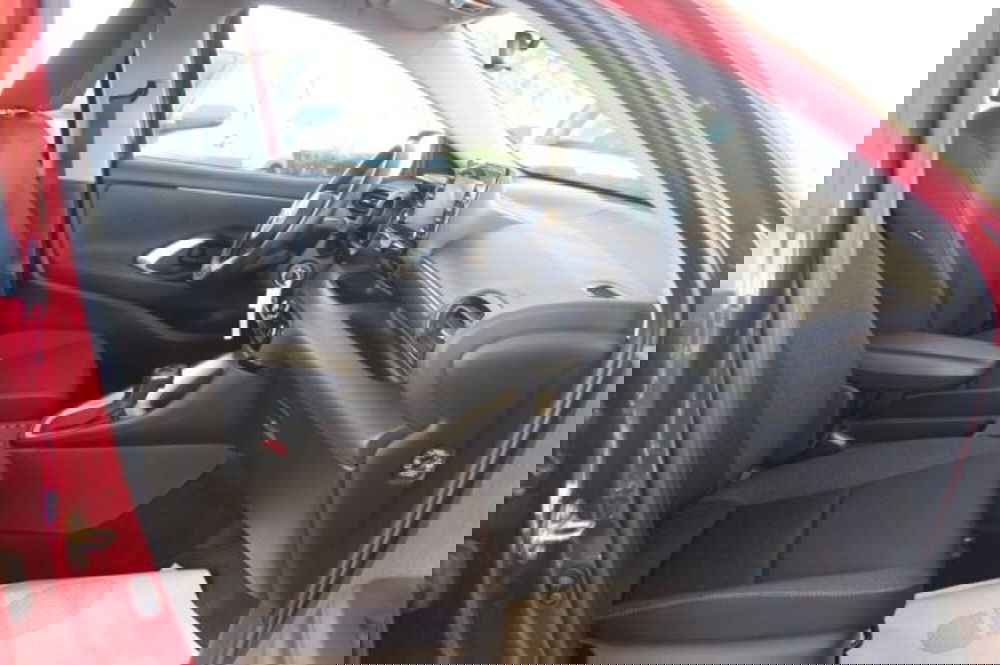 Toyota Yaris Cross usata a Roma (7)